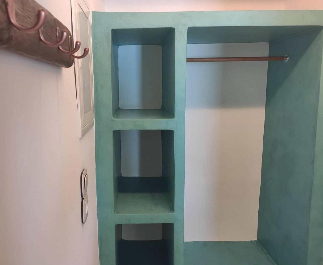 Apanemo Beach House Agios Nikolaos Kímolos Eksteriør bilde
